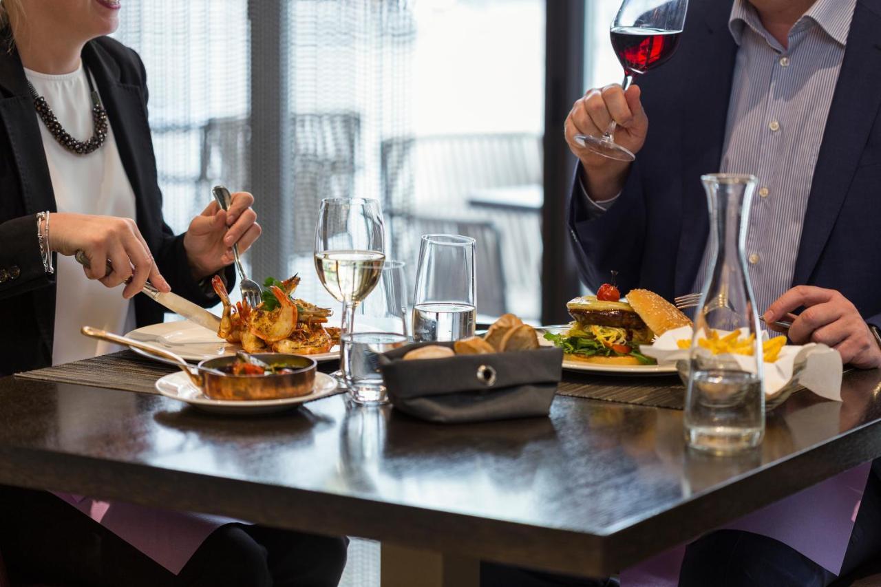 Отель Pullman Basel Europe Экстерьер фото